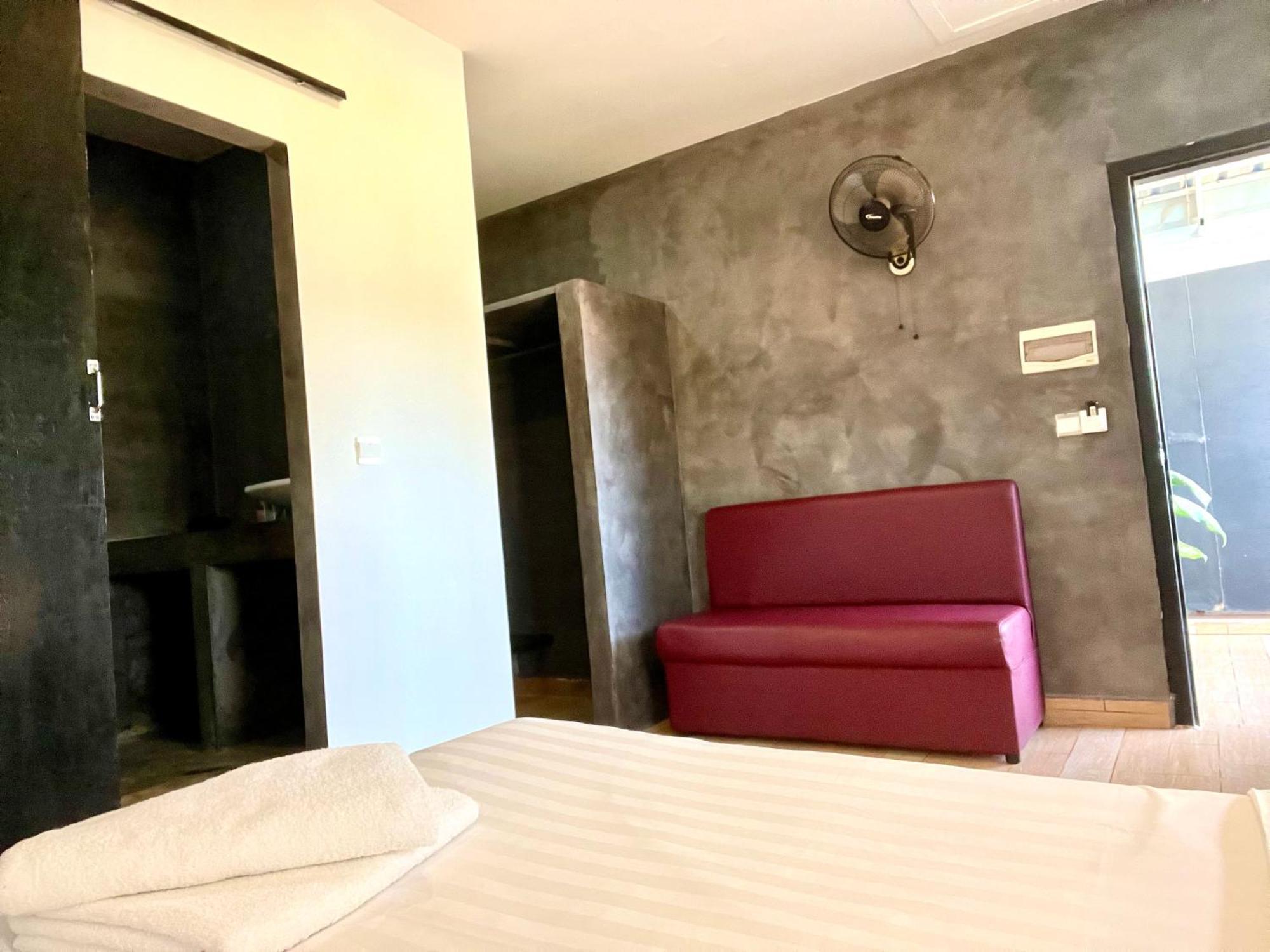 Prana Hotel Siem Reap Esterno foto